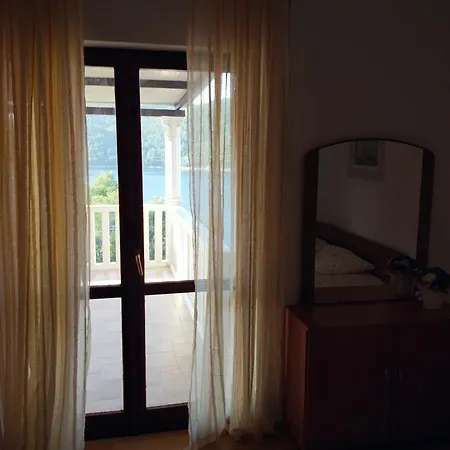 Apartman Brna 15730b *